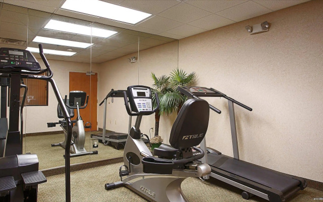 Best Western Commerce Inn