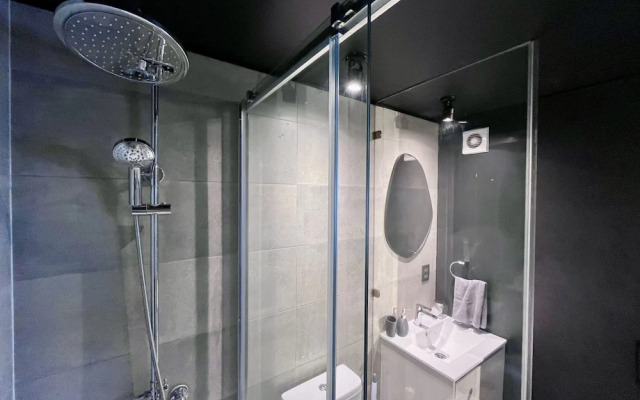 Urbano Art Stico Santa Elvira Laundry Parking Terrace