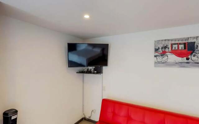 Apto Con Vista A La Ciudad frontera 147