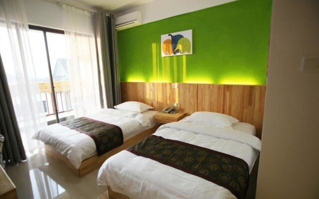 Yiluyuan Apartment Hotel