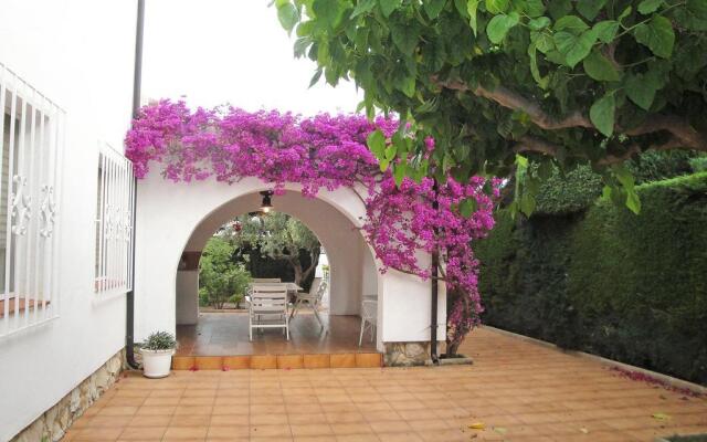 Holiday home Calle Orquidea Cambrils