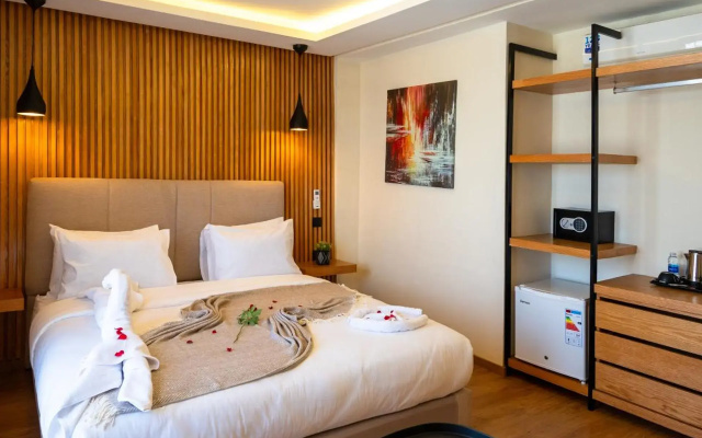 Hotel Unico Maarif