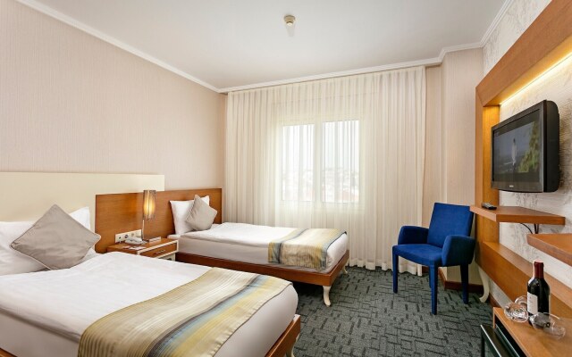 Sisus Hotel Cesme