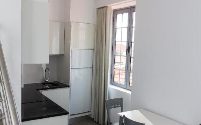 Apartamentos Funchal by Petit Hotels