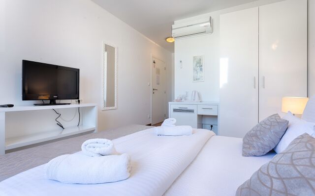 Adriatic Queen Rooms & Apartments