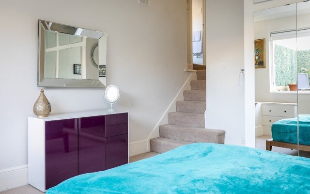 Exclusive Balcony Relax 2 bed Hyde Park Living