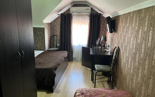 5 Seasons Mini-Hotel