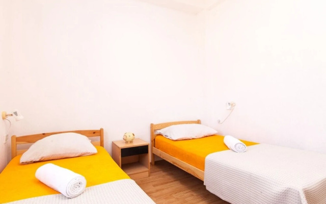 Villa Vinko - With Four Rooms - H