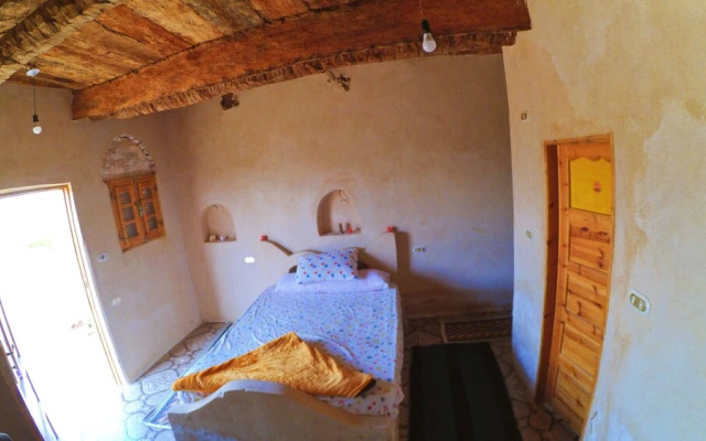 Santarya Siwa Resort - Hostel