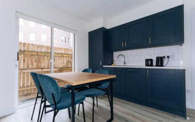 Centrally Located & Spacious 4BD House- St Kevin's