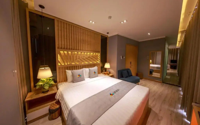 Varia Hotel