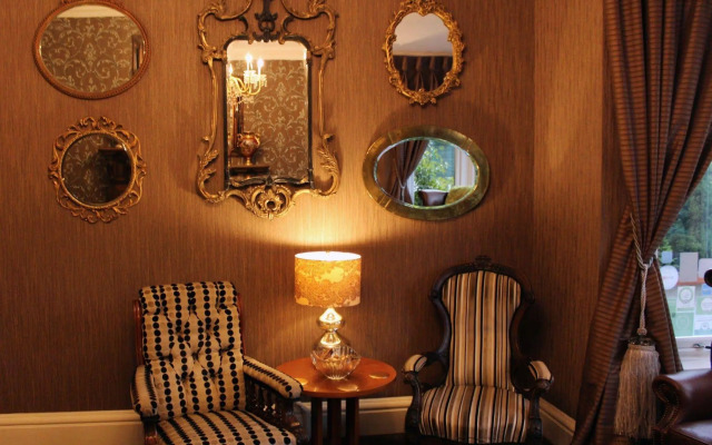 Grimscote Manor Hotel