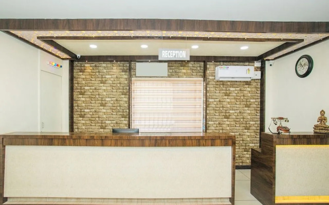 Ring View Hotel by OYO Rooms