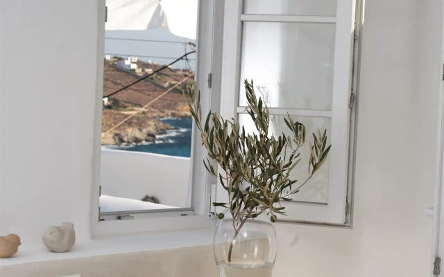Mykonos Moussa Suites