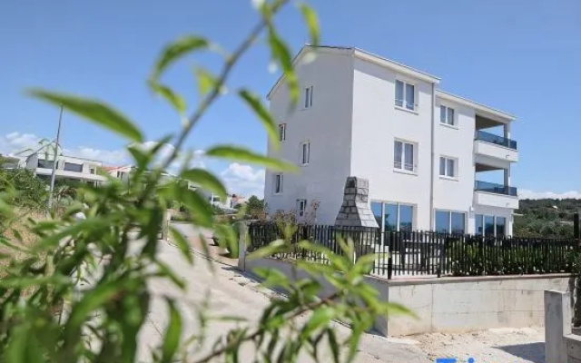 Villa PIA  |  Modern Seaside Villa  |  Outdoor pool, BBQ, Parking & Terrace  |  SECOND FLOOR