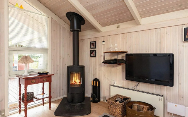 6 Person Holiday Home in Hals