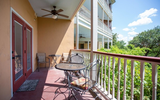 Parker River Haus Vg106 3 Bedroom Condo by RedAwning