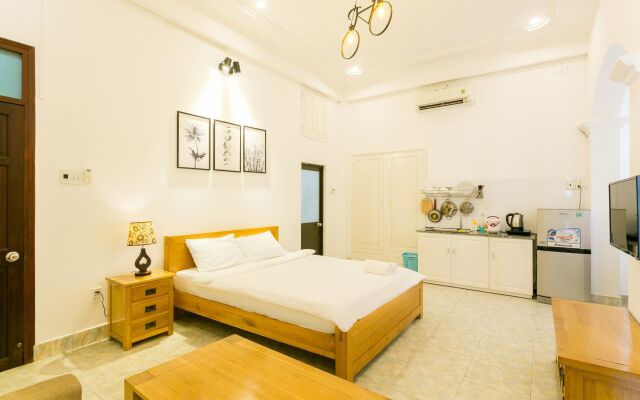 Halo Serviced Apartment