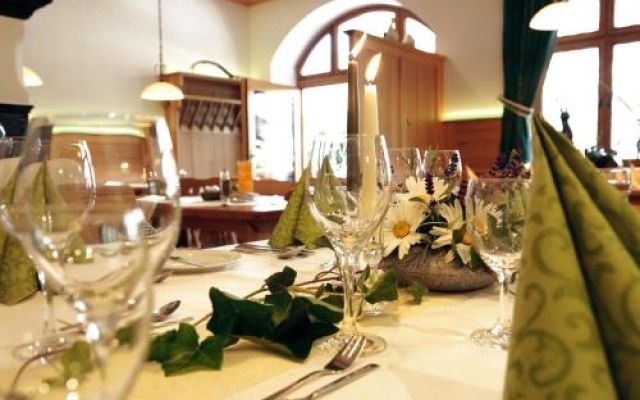 Postgasthof Hotel Rote-Wand