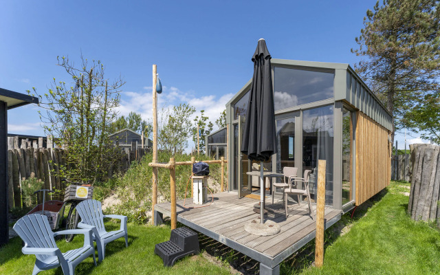 Modern holiday home in Callantsoog with garden