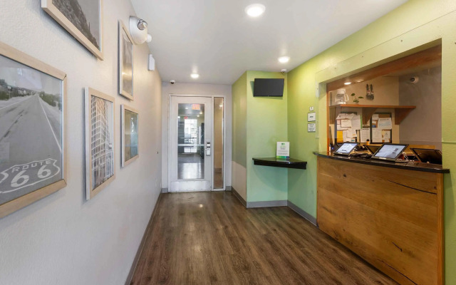 Extended Stay America Select Suites - Phoenix - West