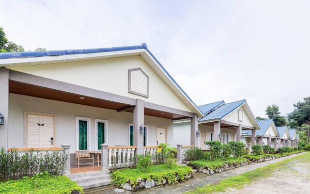 ZEN Rooms Pantai Rhu