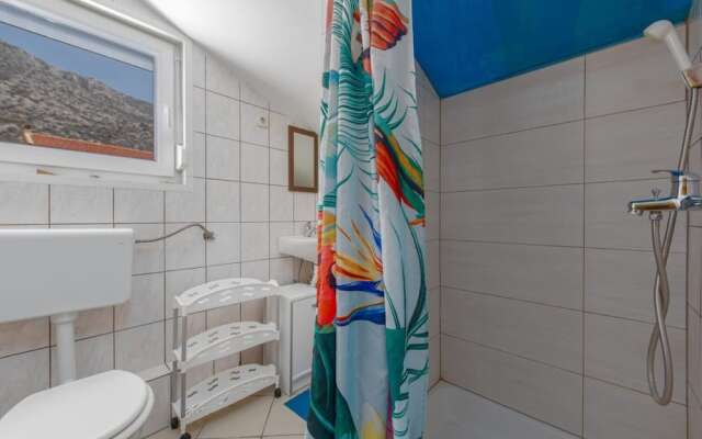 Mil - 30 m From Beach - SA3