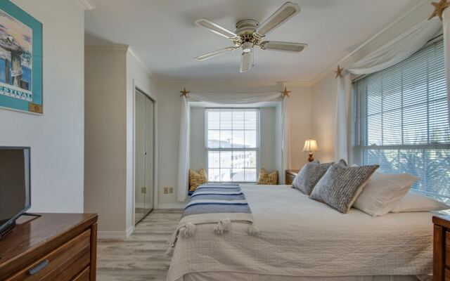 Summer Breeze 312 1 Bedroom Condo by RedAwning