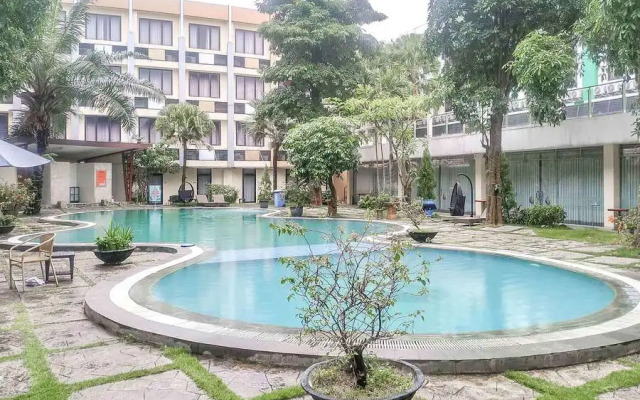 RedDoorz Premium @ Jalan Veteran Bojonegoro