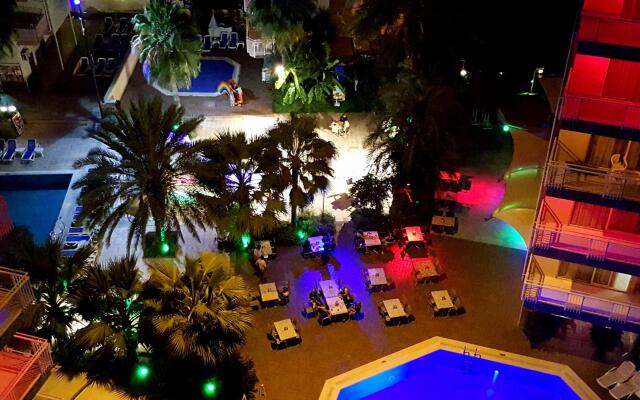Carmen Suite Hotel