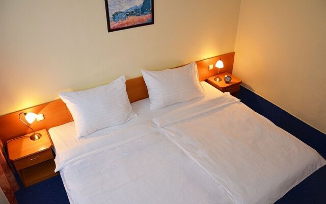 Albionette Hotel
