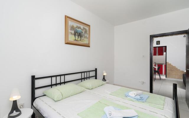 Nice Home in Krk With Wifi and 1 Bedrooms