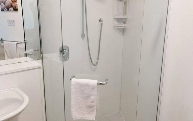 Waterfront Apartments Whitianga