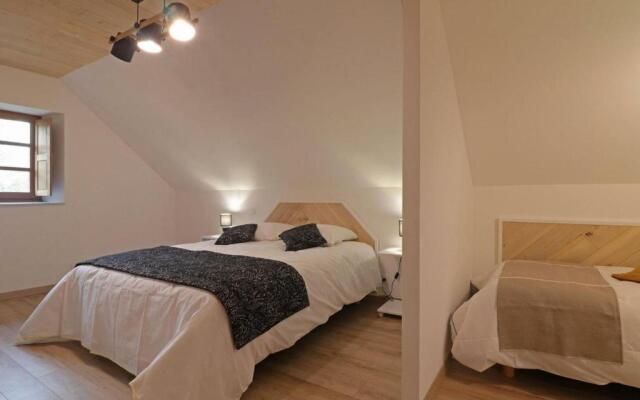 Gîte Ceaucé, 6 pièces, 15 personnes - FR-1-497-142