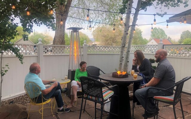 Heber Senator Bed and Breakfast