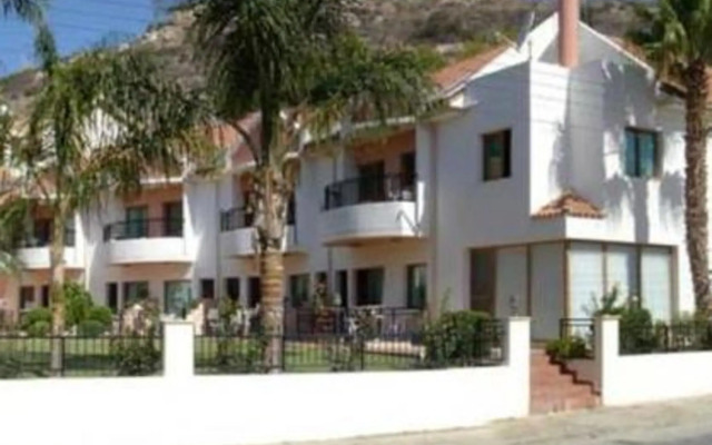 Kotzias Hotel Apartments