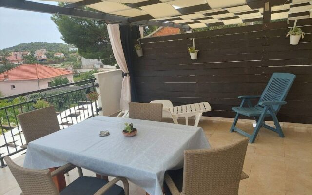 Apartments Paula - One Bedroom Apartment With Terrace 1