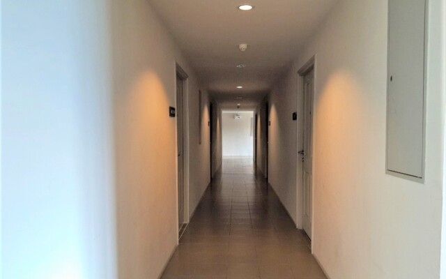 Phuket Service Residence