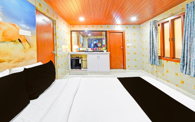 OYO 92953 Sri Navya Grand