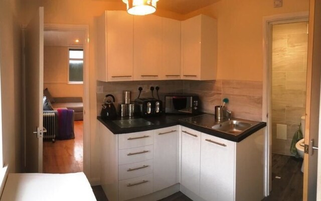 Ty Mynydd Lodge Holiday Home