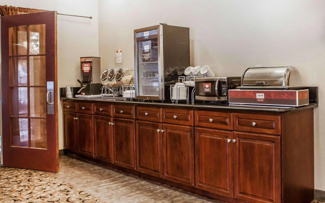 Comfort Suites Mahwah - Paramus