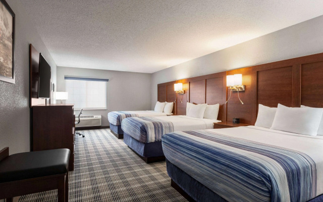 AmericInn by Wyndham Williamsburg