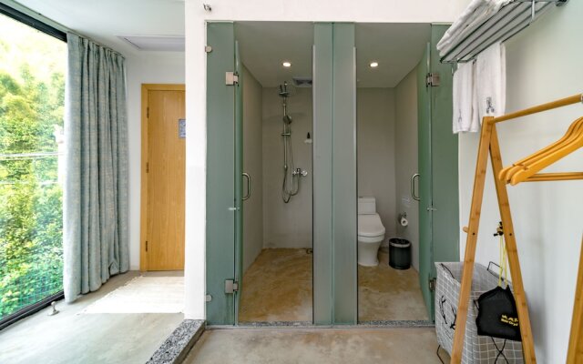 Yangshuo Serene Cove Hotel