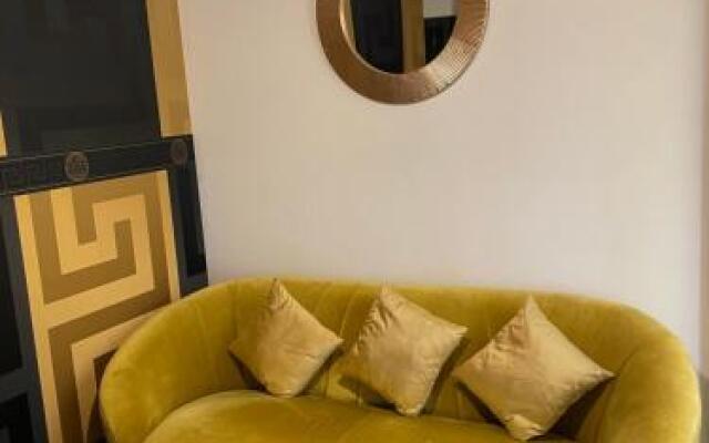 Studio residence near 5* hotel