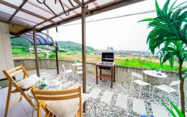 Awaji Central House in Kusumoto