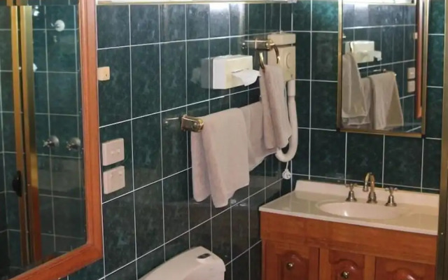 Nandewar Motor Inn