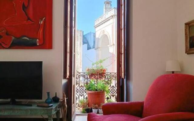 Dama Tenz House In The Historic Centre