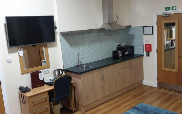 PremierLux Serviced Apartments
