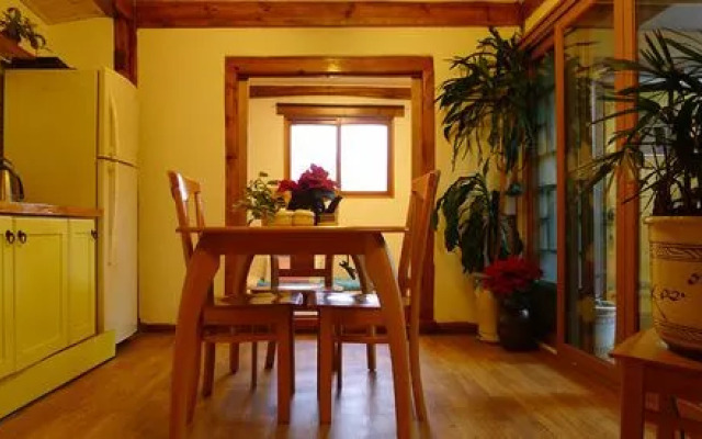 HanOK Guest House 202