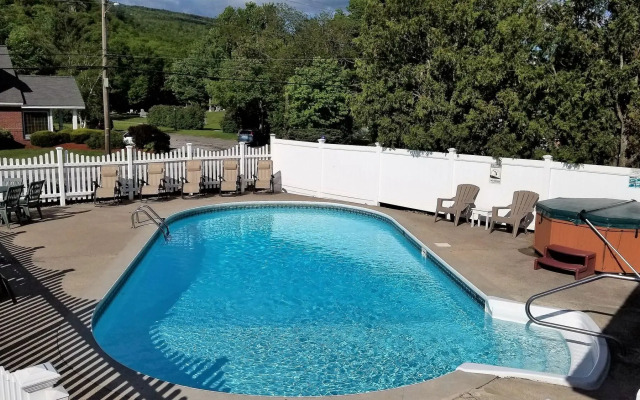 Top Notch Inn